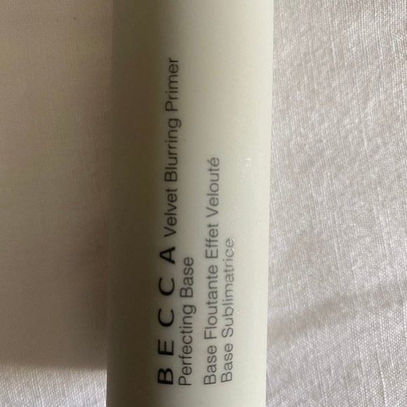 Becca Velvet Blurring Primer Perfecting Base in Apricot Haze - Picture 3 of 4